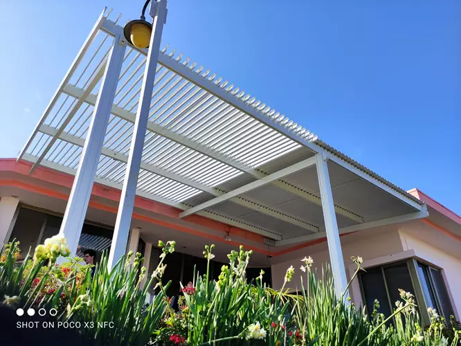 בנייה והתקנת פרגולת אלומיניום 4